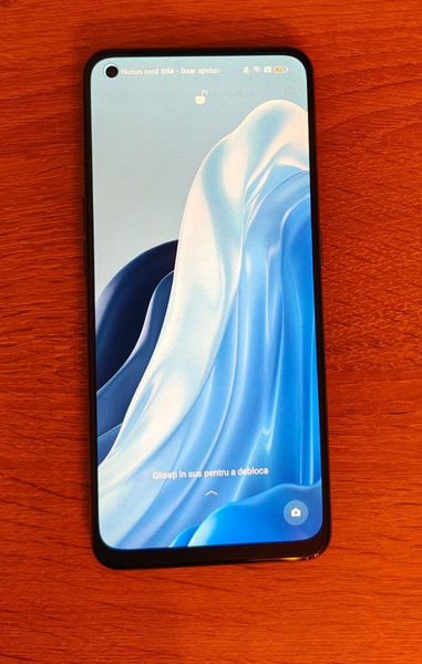 Vand telefon Oppo reno 7 5 G.