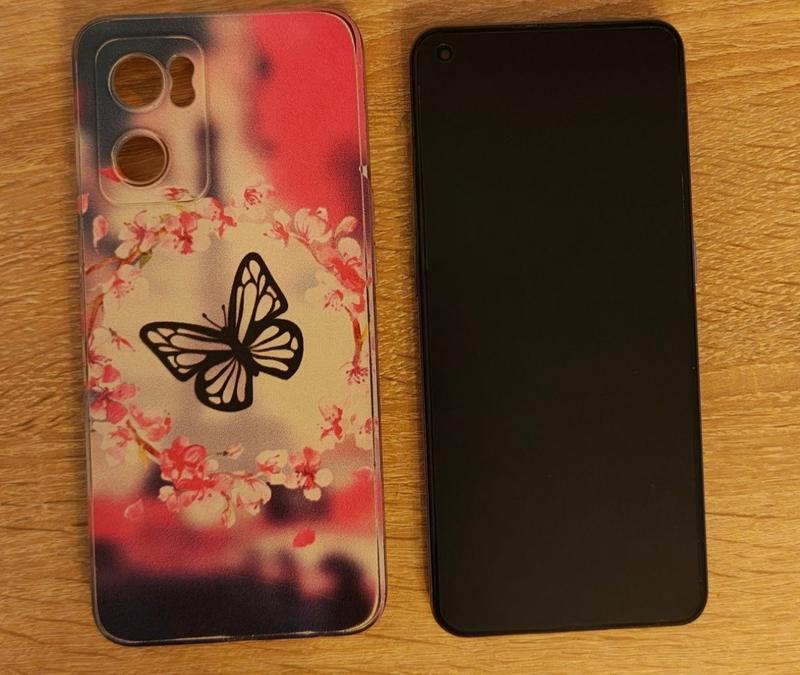 Vand telefon Oppo reno 7 5 G.